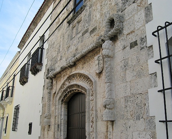 Casa del Cordón